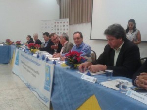 Rossini propõe criação de programa federal para ajudar empresas de abastecimento