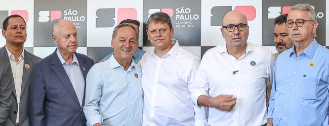 Rossini participa da largada para o recapeamento de 70 km de vias