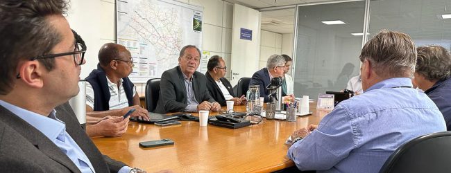 Rossini vai até a Artesp discutir implantação de marginais na Rodovia Santos Dumont